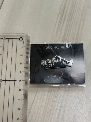 미개봉 새상품 간사이 만박  nulnul 핀 배지