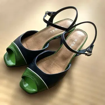 [ 새상품급 ] REGAL 샌들 22.5cm 여성용