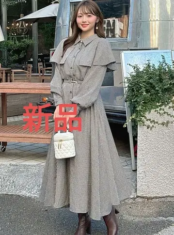 그레일 GRL 비트 케이프 플레어 원피스 [ cc44 ]