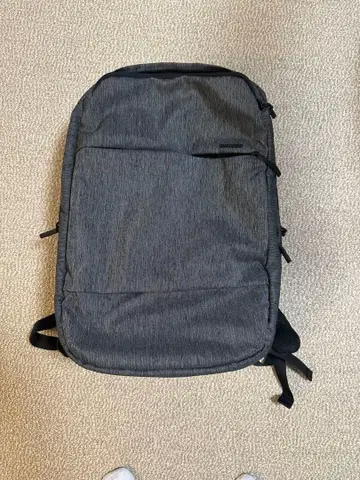 Incase 그레이 백팩 백팩