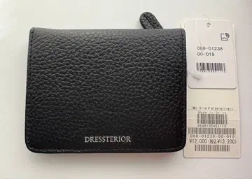 [ 새상품 박스 포함 ] DRESSTERIOR 가죽 패스케이스