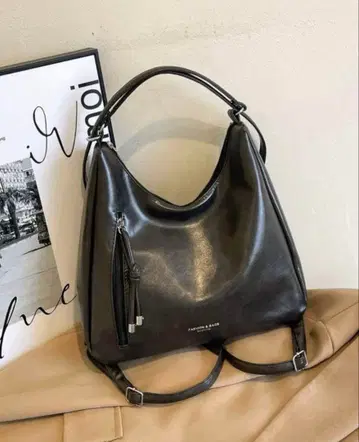 빈티지 스타일 멀티 숄더백 블랙 냅색 가죽