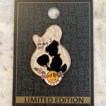 Hard Rock Pin 마츠리 걸 Pin 한정판