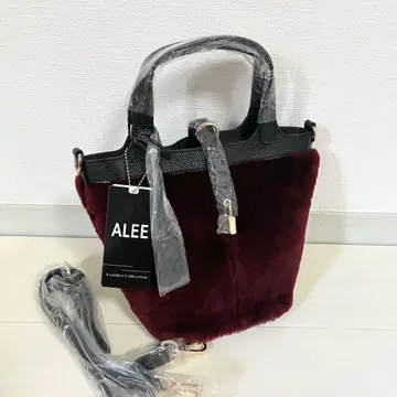 미사용 ALEE 퍼 핸드백 숄더백 무스탕 와인 레드