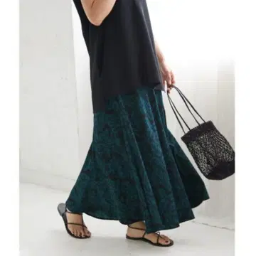 JOURNAL STANDARD relume 베리 프린트 머메이드 스커트