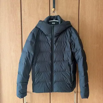 UNIQLO 심리스 다운 자켓 S 사이즈