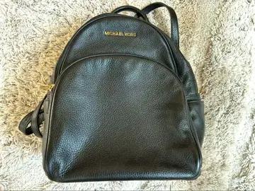 마이클코어스 백팩