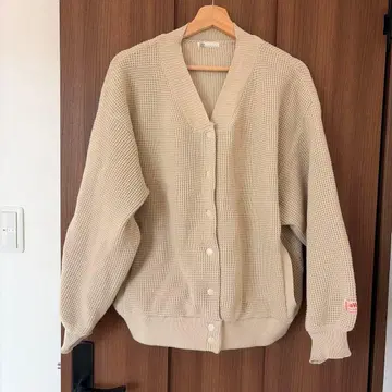 JaVa 베이지 긴팔 가디건