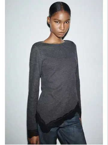 미사용 새상품 ZARA 소프트 레이스 상의 그레이 L