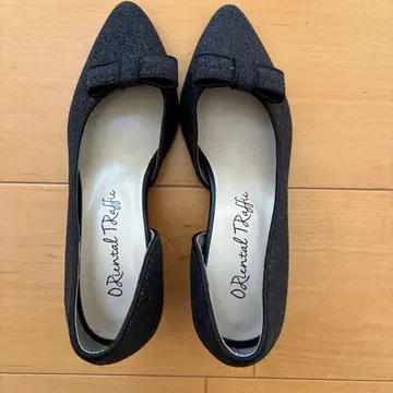 ORientalTRaffic 오리엔탈 블랙 라메 펌프스 37