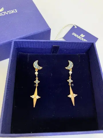 Swarovski 별과 달 디자인 귀걸이