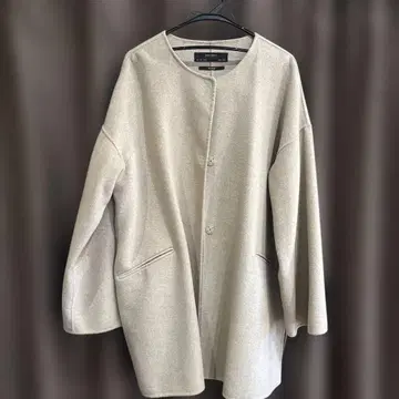 ZARA 베이지 코트