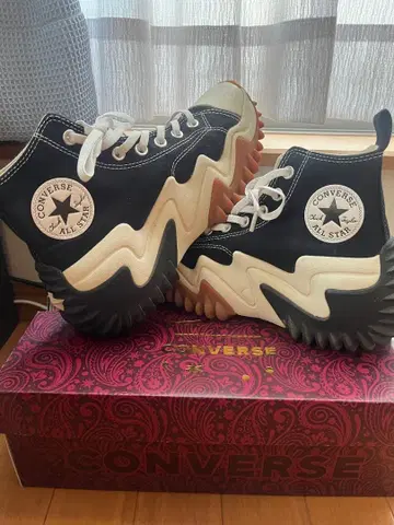 컨버스 란스타모션 하이컷 블랙 화이트