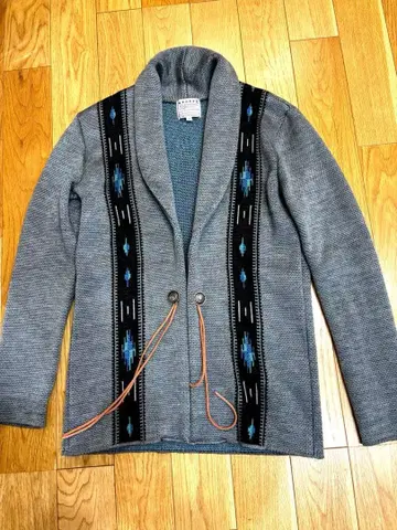 레어 하라주쿠 ETOFFE 오모테산도 네이티브 무늬 가디건 S