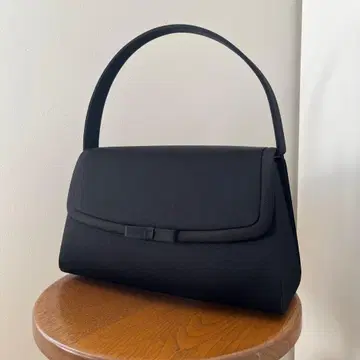 [ IWASA ] 이와사 리본 포멀 백 블랙