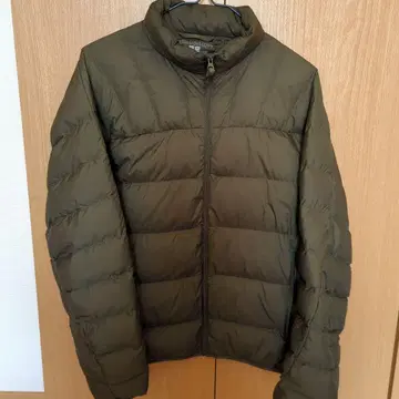 UNIQLO 울트라 라이트 다운 올리브 그린