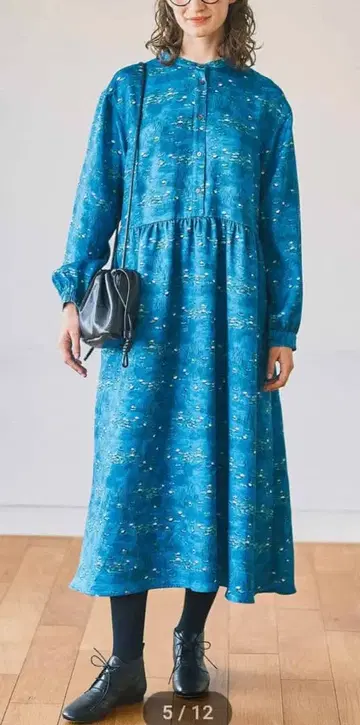 시럽 모네의 세계를 입는 절개 원피스 LL 펠리시모