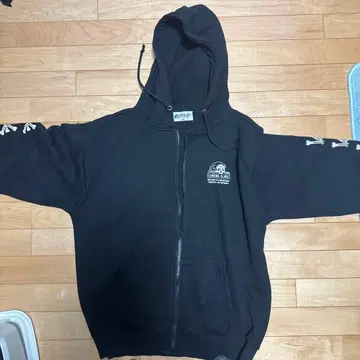 LURKING CLASS 블랙 후드티