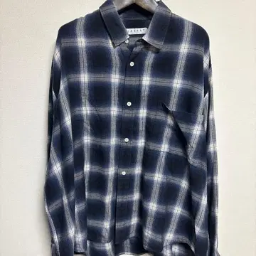 LABRAT 네이비 체크 무늬 긴팔 플란넬 셔츠