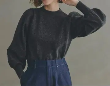 그로브 울 블렌드 볼륨 슬리브 니트 차콜 그레이 LL 사이즈