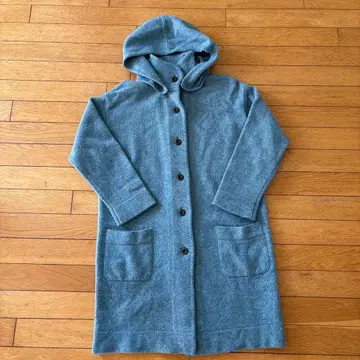 후드 부착 울 코트