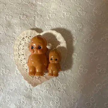 큐피 인형 브로치