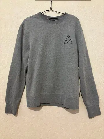 HUF 맨투맨 S 사이즈