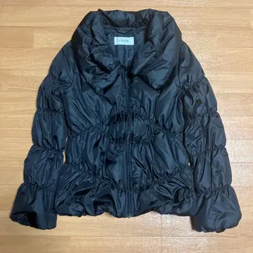 피노레 PINORE 다운 코트 38 사이즈