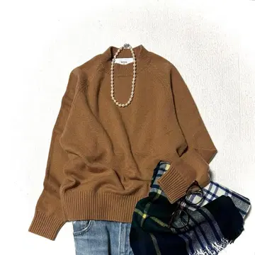 새상품급 뷰티&유스 울 캐시미어 천축 크루넥 니트 풀오버