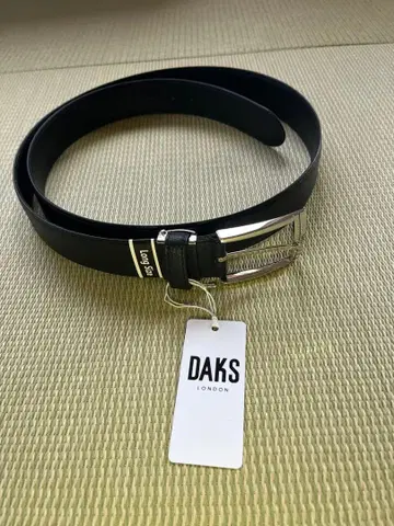 DAKS 블랙 가죽 벨트
