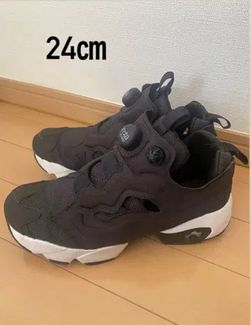 Reebok Insta Pump 24cm 블랙