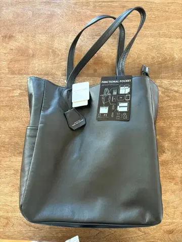 유나이티드 애로우즈 그린 레이블 릴랙싱 가죽 토트백 블랙