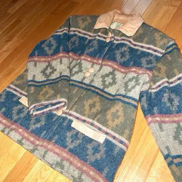 울 리치 가죽 절개 네이티브 무늬 울 자켓