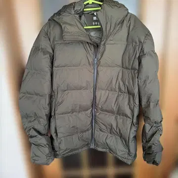 UNIQLO 심리스 다운 파카 XL