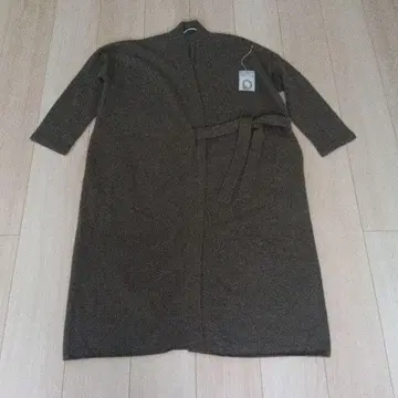 새상품급 evameva 울 로브