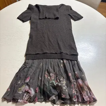 클래스 로베르토 카발리 반팔 무릎 기장 원피스