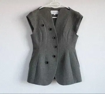 AKIRANAKA Sesilia Jacket size 2