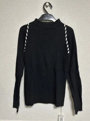 YAMADAYA FENNEL 새상품 블랙 긴팔 니트