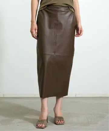 L'Appartement/SHEEP LEATHER TIGHT SKIRT