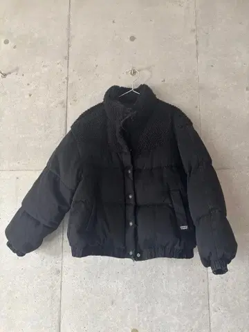 Levi's/리바이스 웨스턴 다운 자켓 블랙 JUNO