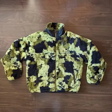 BAL 카모플라쥬 보아 플리스 자켓