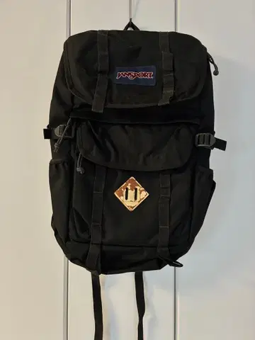 JANSPORT 블랙 백팩