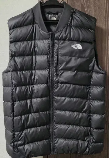 The North Face 블랙 다운 베스트 (해외판) NV1DM50B