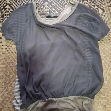 varlet 그레이 스트라이프 반팔 상의