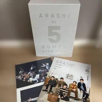 ARASHI at 5 DOMES 2009-2019