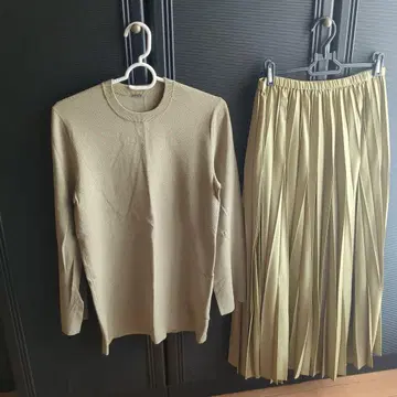 Mila Owen 니트 셋업