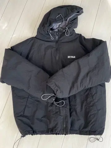 ills 블랙 다운 자켓 L