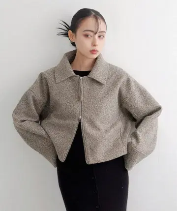 LIAN 루프 트위드 숏 자켓 브라운