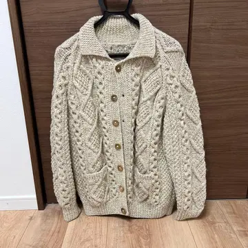 Athena Designs 케이블 짜임 가디건