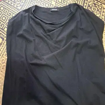 ZUCCA 블랙 반팔 튜닉